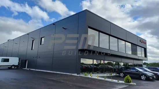 Hala s administrativní částí, dopharma s.r.o.